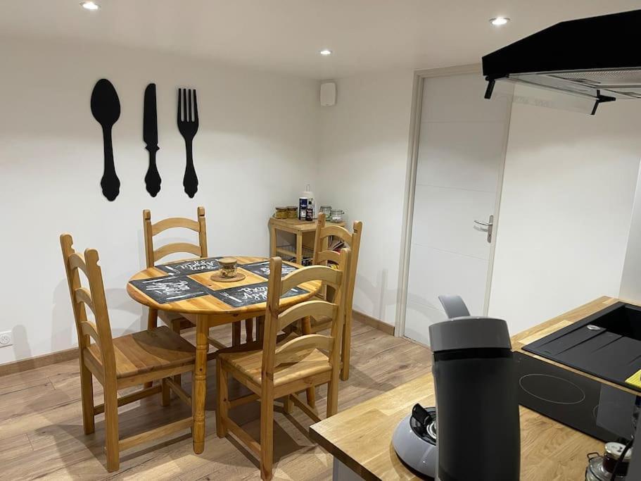 Appart 2 Pieces 35M2,Centre Ville, Parking Gratuit Bourges Ngoại thất bức ảnh