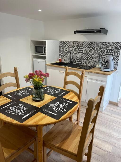 Appart 2 Pieces 35M2,Centre Ville, Parking Gratuit Bourges Ngoại thất bức ảnh